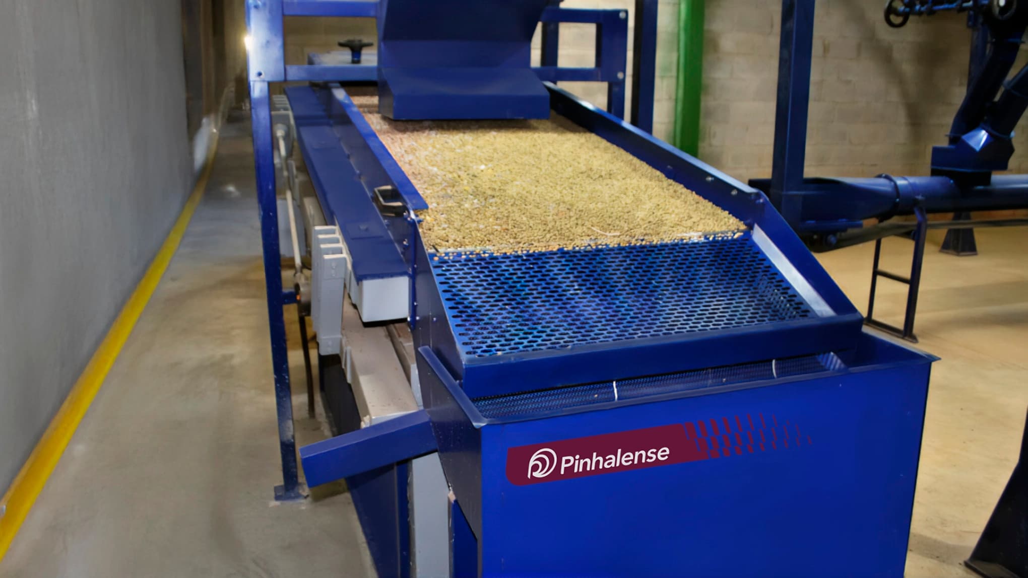 Despedregadora Pinhalense disponible en varios tamaños
